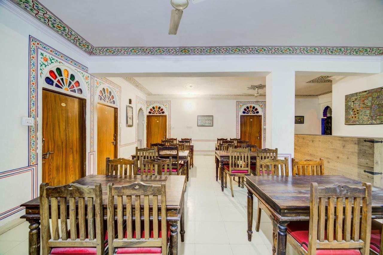 Oyo 40791 Hotel Hot N Fast Suratgarh Kültér fotó